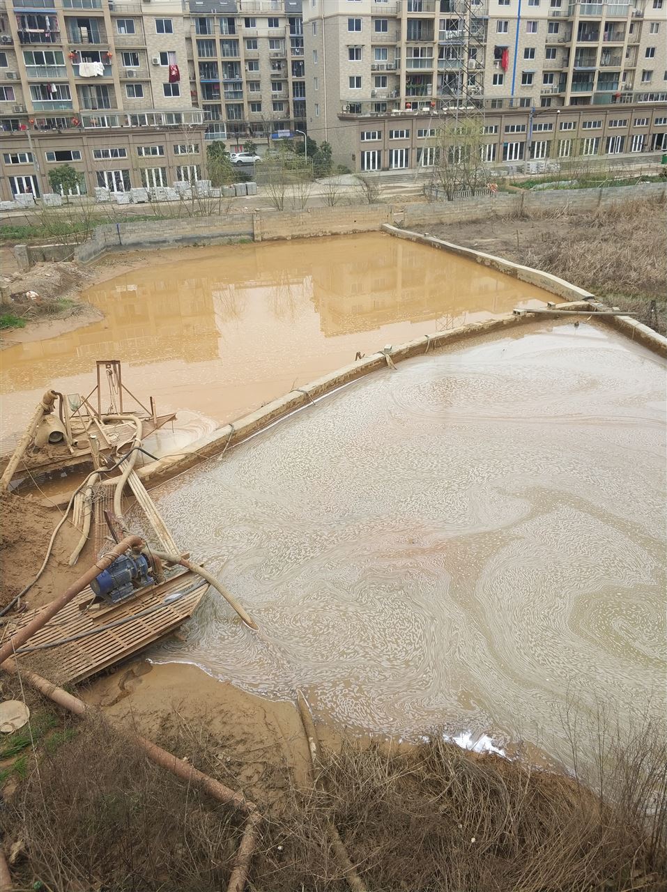 湖滨沉淀池淤泥清理-厂区废水池淤泥清淤