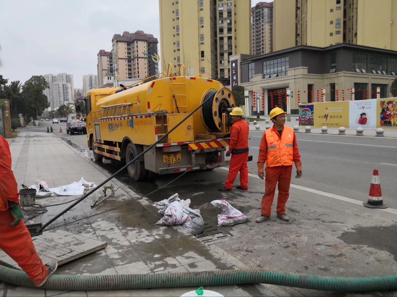 湖滨排污管道清淤-管道清洗